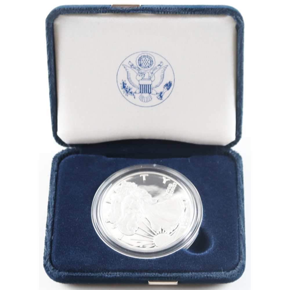 2007-W Silver Eagle 1oz. Fine Silver $1 Dollar Coin at PristineAuction.com 2007-W Silver Eagle 1oz. Fine Silver $1 Dollar Coin at PristineAuction.com