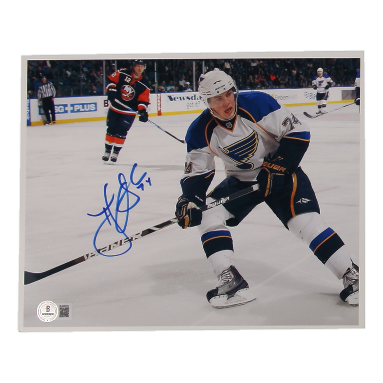 T.J. Oshie Signed Blues 8x10 Photo (Beckett) at PristineAuction.com T.J. Oshie Signed Blues 8x10 Photo (Beckett) at PristineAuction.com