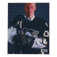 Jordan Staal Signed Penguins 8x10 Photo (Beckett) at PristineAuction.com