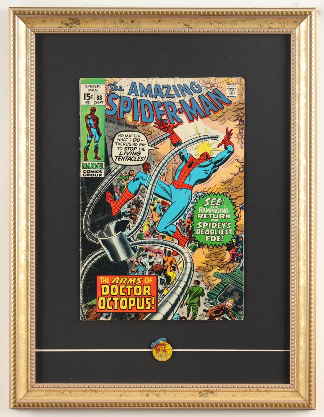 1970 "Spider-Man" Issue #88 Custom Framed Marvel Comic Book Display with Spider-Man Pin at PristineAuction.com 1970 "Spider-Man" Issue #88 Custom Framed Marvel Comic Book Display with Spider-Man Pin at PristineAuction.com