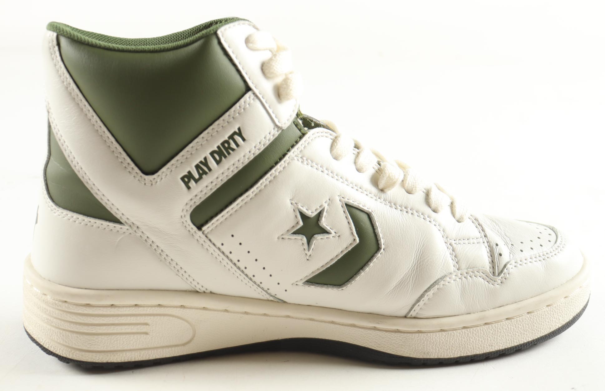 Larry Bird Signed Undefeated x Converse Weapon Basketball Shoe (PSA) at PristineAuction.com Larry Bird Signed Undefeated x Converse Weapon Basketball Shoe (PSA) at PristineAuction.com