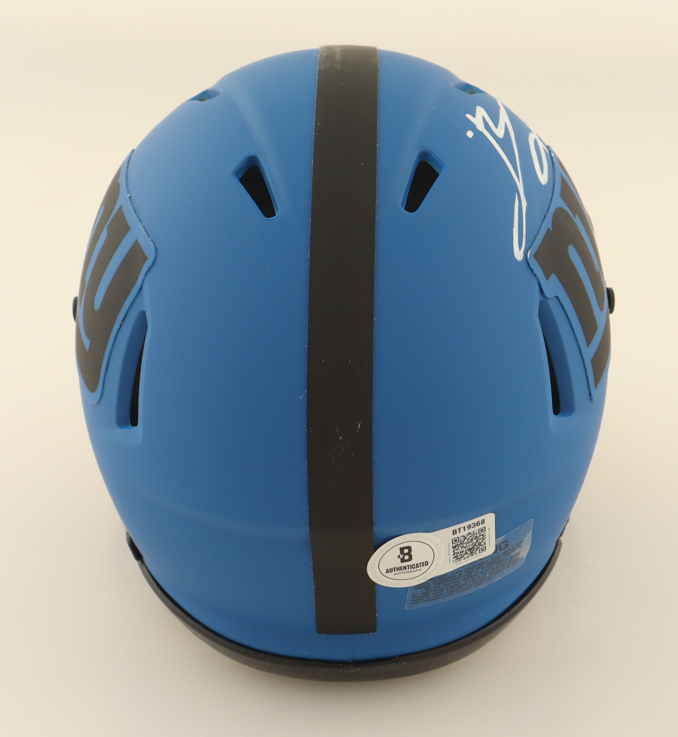 Brandon Jacobs Signed Giants Rave Alternate Speed Mini Helmet (Beckett) at PristineAuction.com Brandon Jacobs Signed Giants Rave Alternate Speed Mini Helmet (Beckett) at PristineAuction.com