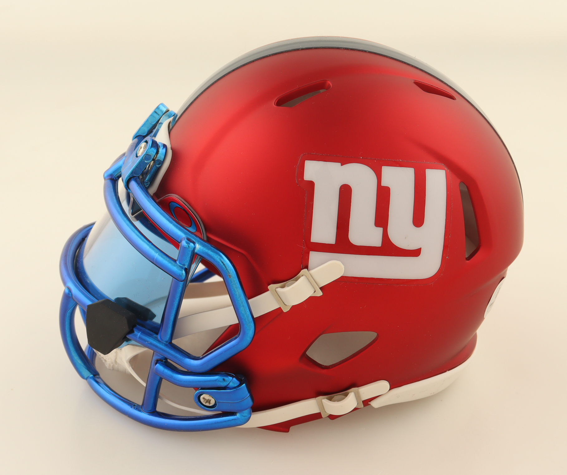 Brandon Jacobs Signed Giants Blaze Alternate Speed Mini Helmet (Beckett) at PristineAuction.com Brandon Jacobs Signed Giants Blaze Alternate Speed Mini Helmet (Beckett) at PristineAuction.com