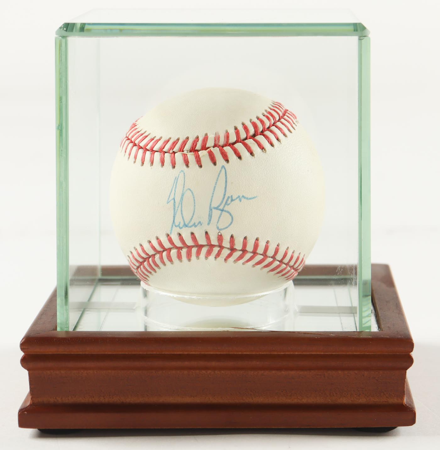Nolan Ryan Signed OAL Baseball with Display Case (JSA) at PristineAuction.com Nolan Ryan Signed OAL Baseball with Display Case (JSA) at PristineAuction.com