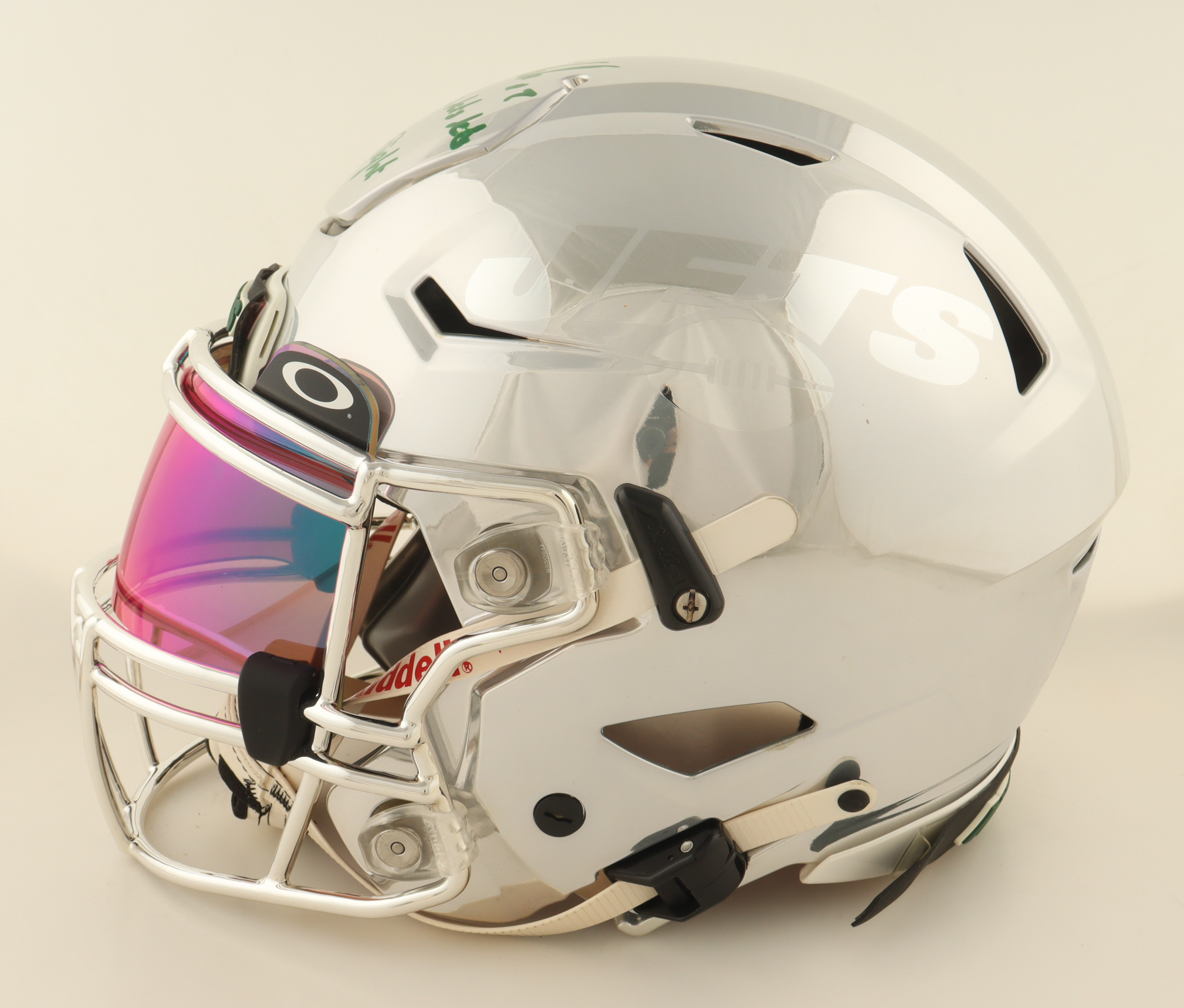 Justin Fields Signed Custom Jets Full-Size Authentic On-Field Speed Helmet with Visor Inscribed "J.E.T.S Jets Jets Jets Take Flight" (Beckett) at PristineAuction.com Justin Fields Signed Custom Jets Full-Size Authentic On-Field Speed Helmet with Visor Inscribed "J.E.T.S Jets Jets Jets Take Flight" (Beckett) at PristineAuction.com