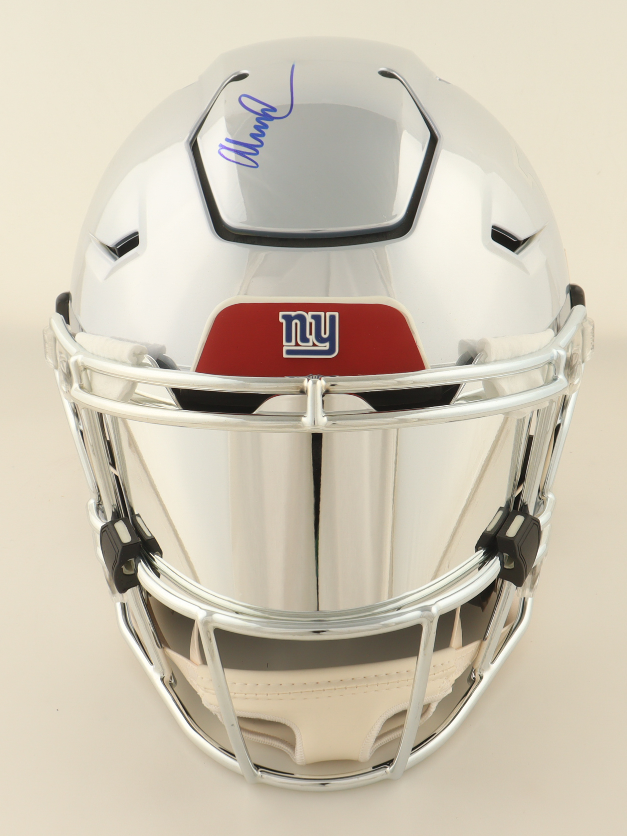 Abdul Carter Signed Giants Full-Size Authentic On-Field Chrome Speed Helmet with Visor (Beckett) at PristineAuction.com Abdul Carter Signed Giants Full-Size Authentic On-Field Chrome Speed Helmet with Visor (Beckett) at PristineAuction.com