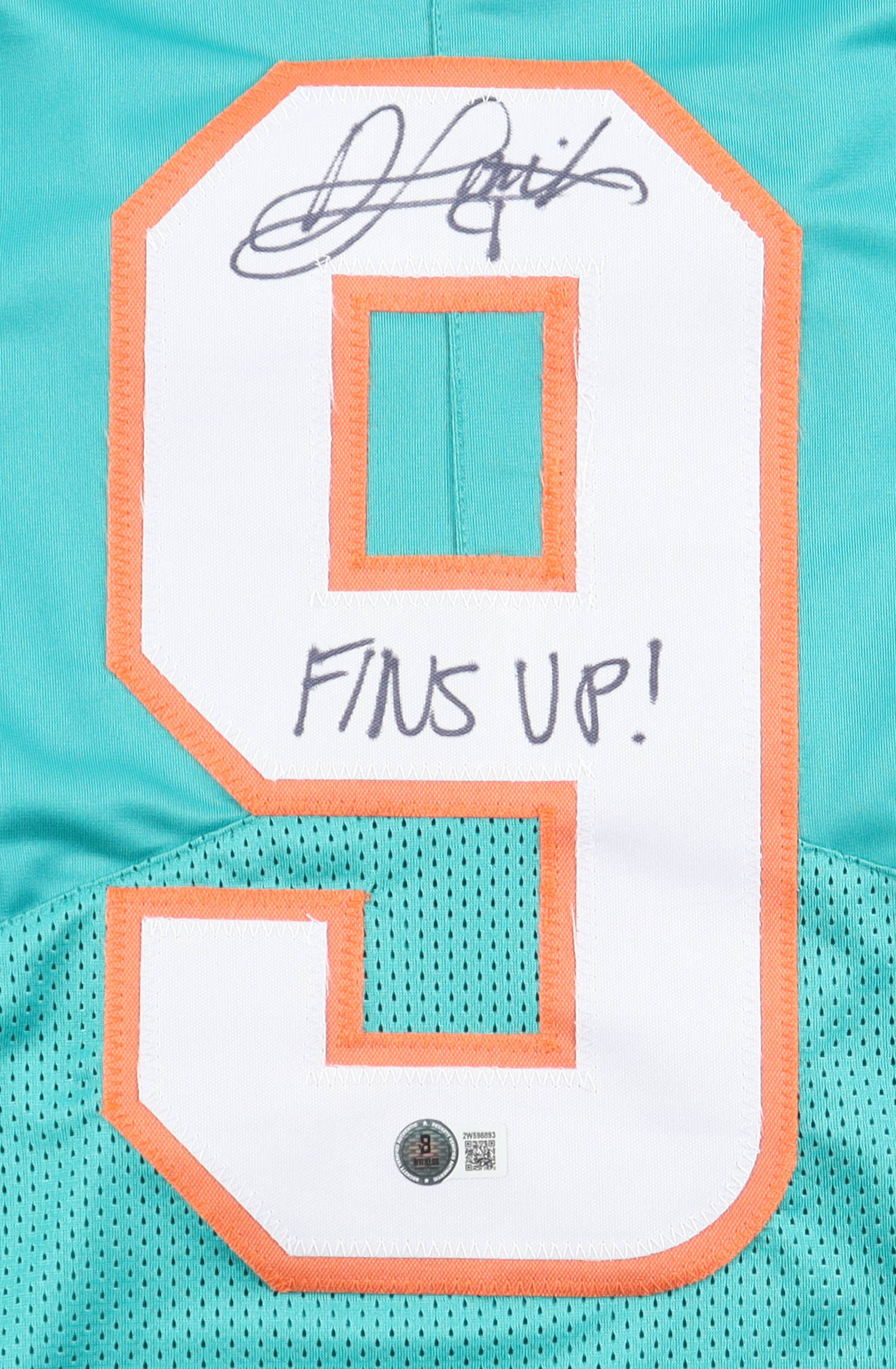 Jonnu Smith Signed Jersey Inscribed "Fins Up!" (Beckett) at PristineAuction.com Jonnu Smith Signed Jersey Inscribed "Fins Up!" (Beckett) at PristineAuction.com