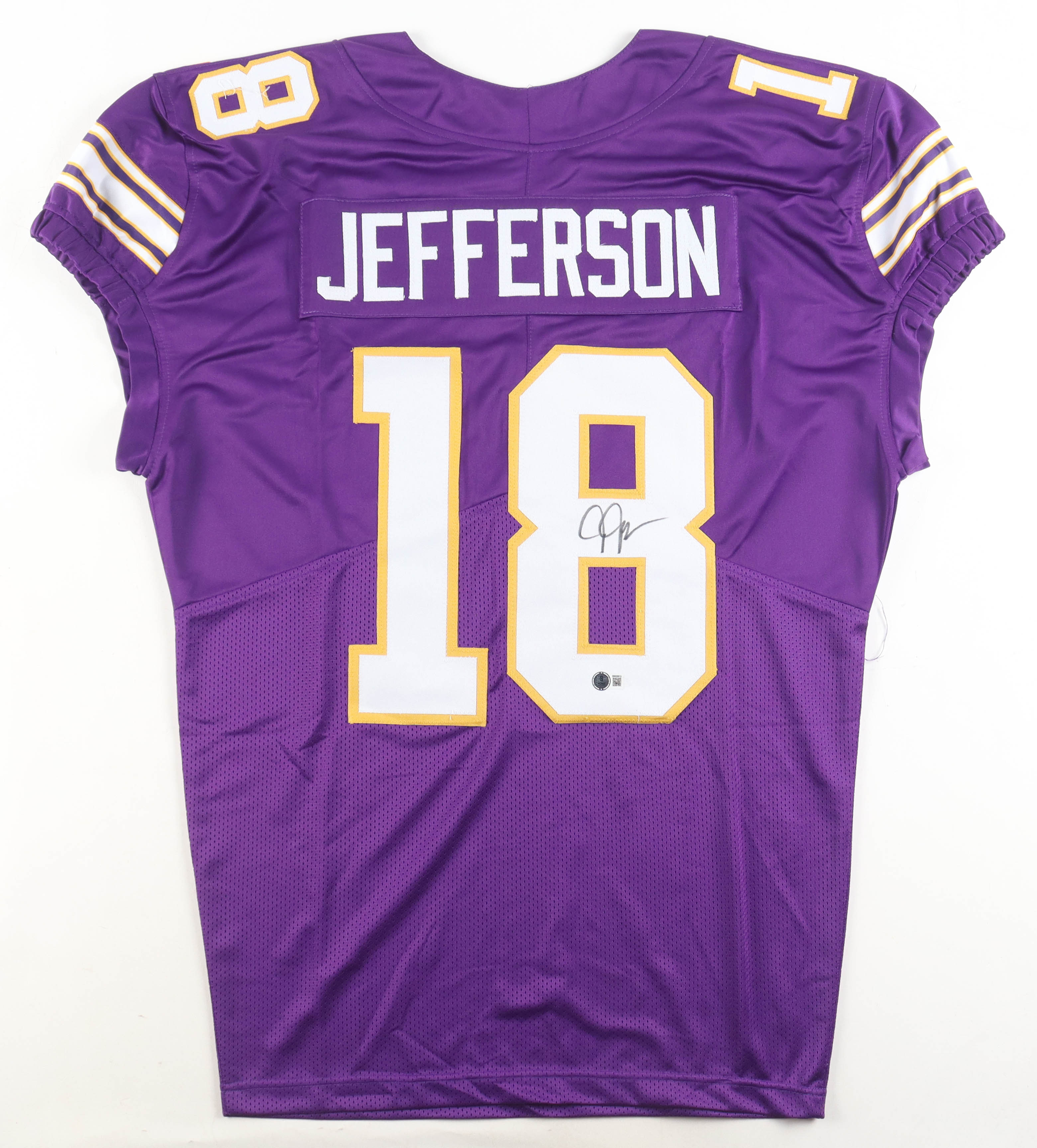 Justin Jefferson Signed Jersey (Beckett) at PristineAuction.com Justin Jefferson Signed Jersey (Beckett) at PristineAuction.com