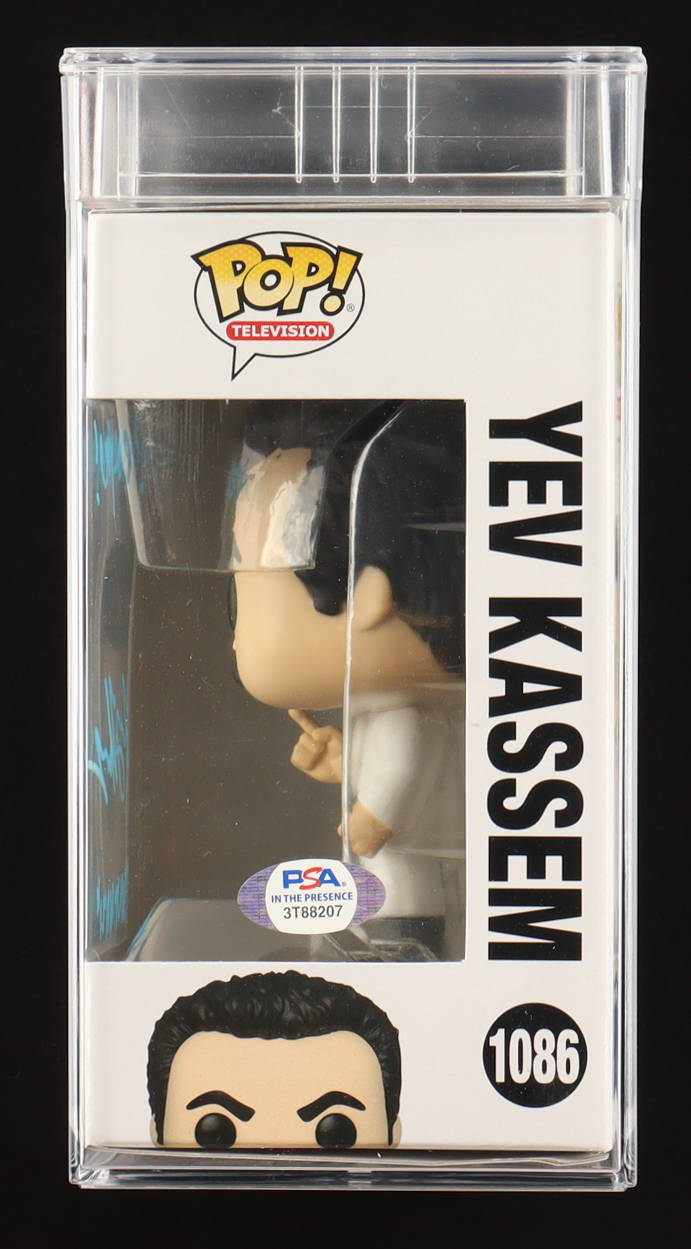 Larry Thomas Signed "Seinfeld" #1086 Yev Kassem Funko Pop! Vinyl Figure Inscribed "'Soup Nazi'" & "No Soup For You!" (PSA) at PristineAuction.com Larry Thomas Signed "Seinfeld" #1086 Yev Kassem Funko Pop! Vinyl Figure Inscribed "'Soup Nazi'" & "No Soup For You!" (PSA) at PristineAuction.com