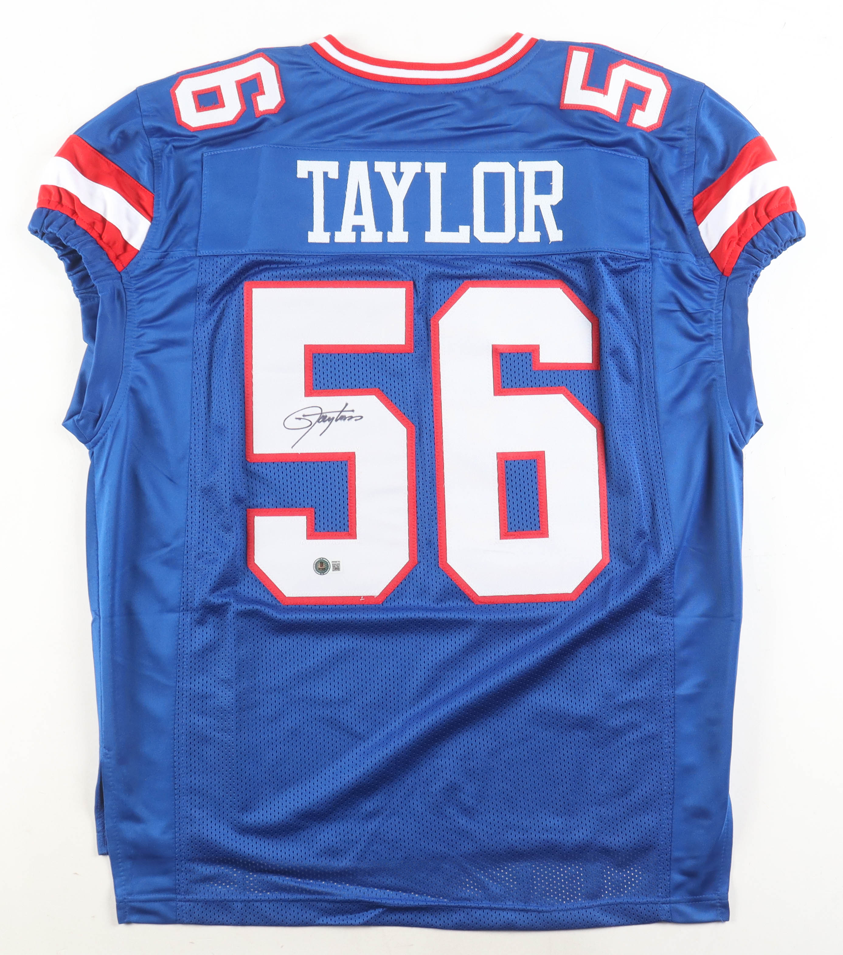 Lawrence Taylor Signed Jersey (Beckett) at PristineAuction.com Lawrence Taylor Signed Jersey (Beckett) at PristineAuction.com