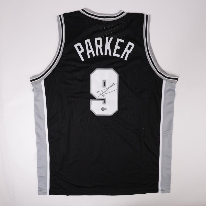 Tony Parker Signed Jersey (Beckett) at PristineAuction.com Tony Parker Signed Jersey (Beckett) at PristineAuction.com