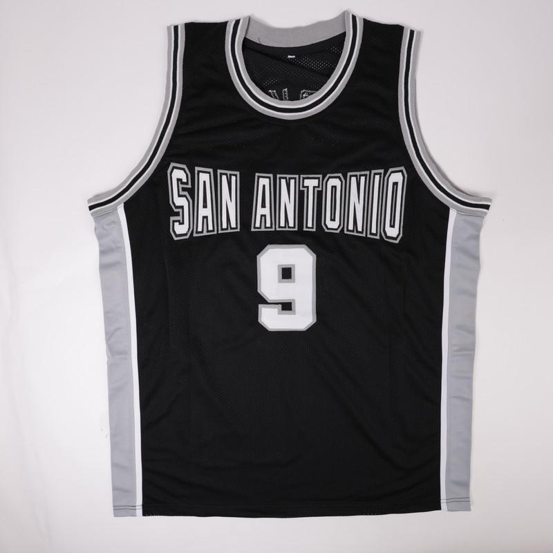 Tony Parker Signed Jersey (Beckett) at PristineAuction.com Tony Parker Signed Jersey (Beckett) at PristineAuction.com