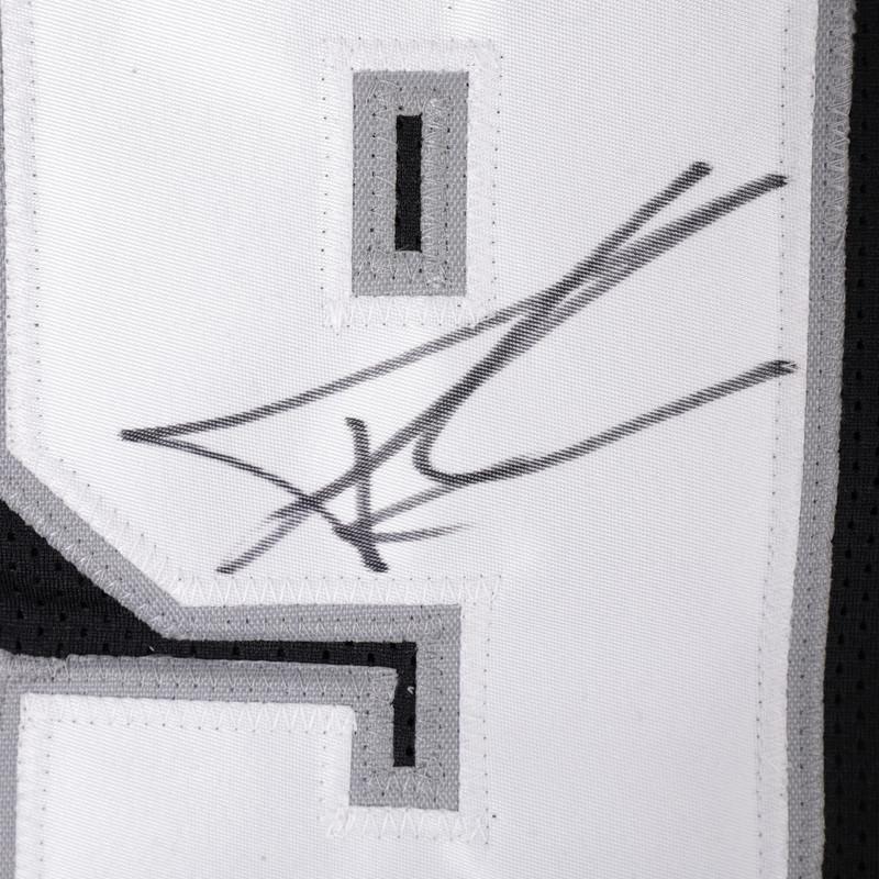 Tony Parker Signed Jersey (Beckett) at PristineAuction.com Tony Parker Signed Jersey (Beckett) at PristineAuction.com