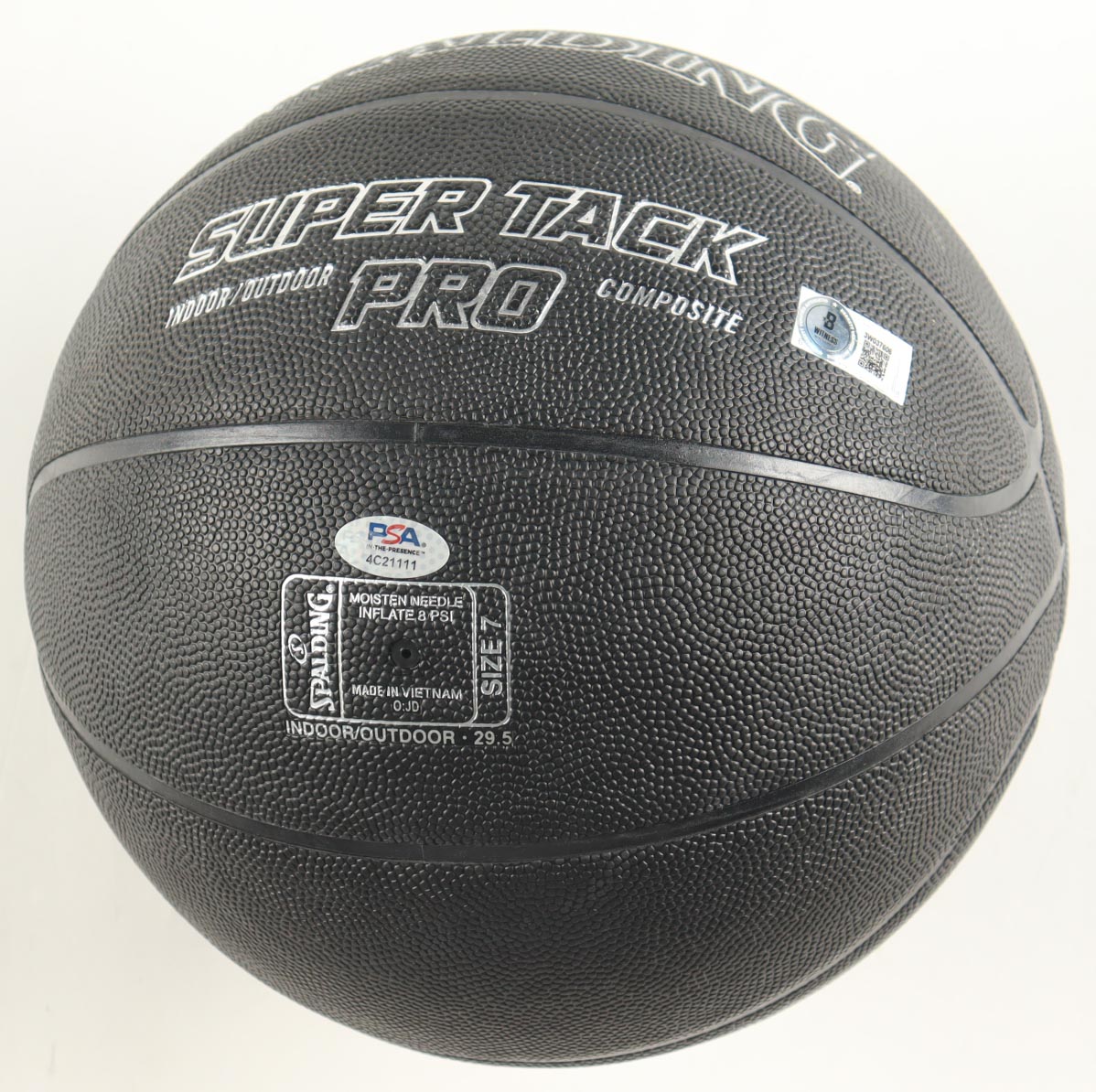 Magic Johnson & Larry Bird Signed NBA Black Edition Basketball (PSA & Beckett) at PristineAuction.com Magic Johnson & Larry Bird Signed NBA Black Edition Basketball (PSA & Beckett) at PristineAuction.com