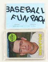 1969 Topps Baseball Card Fun Pack with (10) Cards at PristineAuction.com