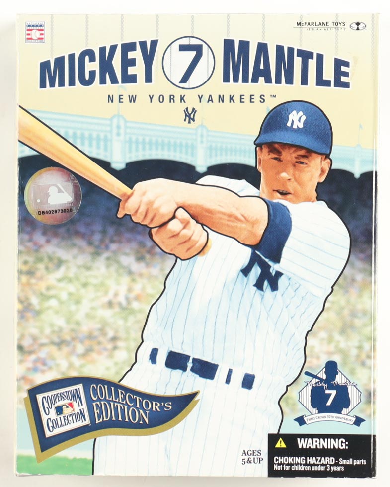 Mickey Mantle Cooperstown Collection Yankees Statue Figurine with Original Packaging at PristineAuction.com Mickey Mantle Cooperstown Collection Yankees Statue Figurine with Original Packaging at PristineAuction.com
