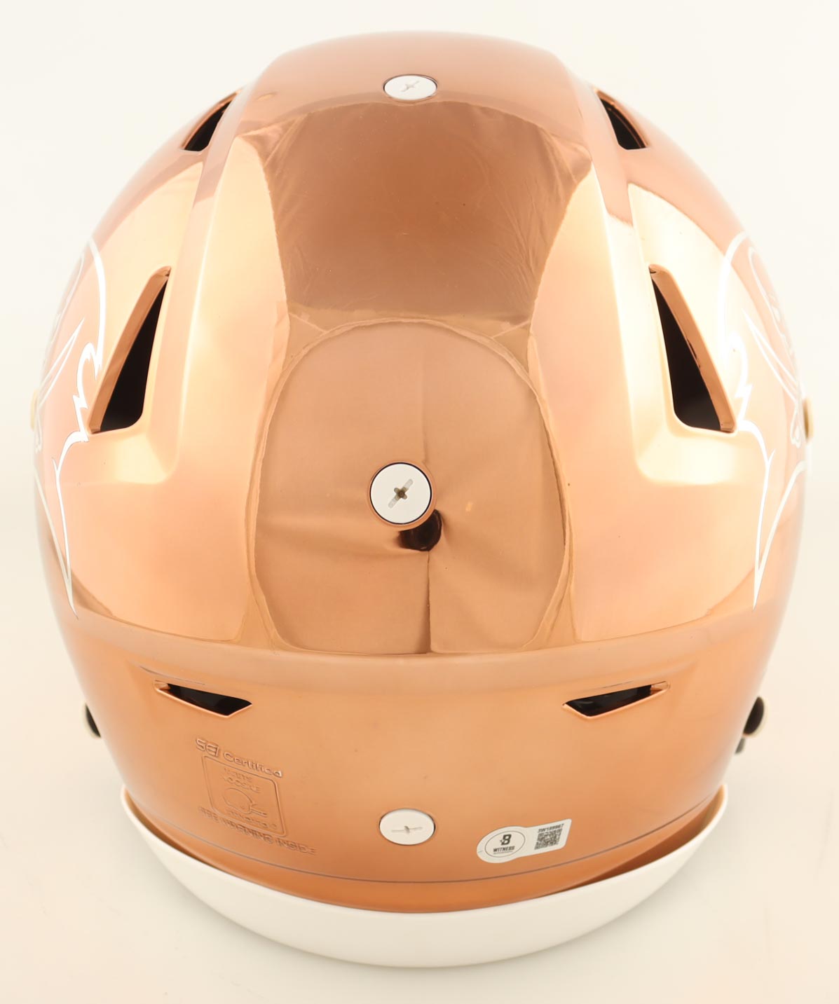 Mike Evans Signed Buccaneers Full-Size Authentic On-Field Chrome Alternate SpeedFlex Helmet (Beckett) at PristineAuction.com Mike Evans Signed Buccaneers Full-Size Authentic On-Field Chrome Alternate SpeedFlex Helmet (Beckett) at PristineAuction.com