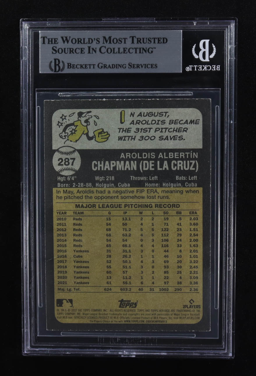 Aroldis Chapman Signed 2022 Topps Heritage #287 (Beckett | Auto Grade BGS Authentic) at PristineAuction.com Aroldis Chapman Signed 2022 Topps Heritage #287 (Beckett | Auto Grade BGS Authentic) at PristineAuction.com