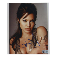Angelina Jolie Signed 8x10 Photo (SWAU) at PristineAuction.com
