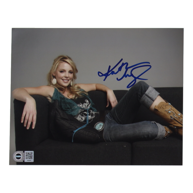 Katherine Heigl Signed 8x10 Photo (SWAU) at PristineAuction.com Katherine Heigl Signed 8x10 Photo (SWAU) at PristineAuction.com