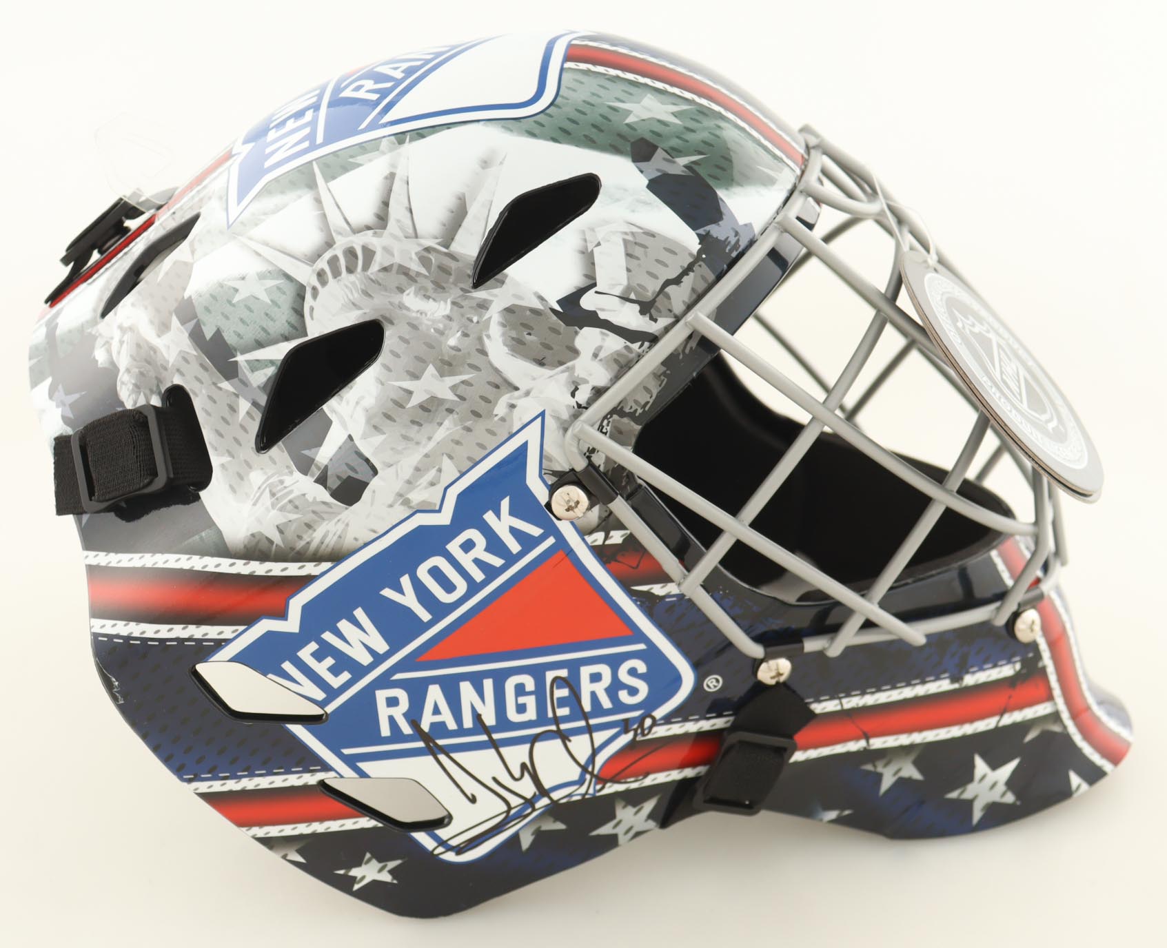 Henrik Lundqvist Signed Rangers Full-Size Goalie Mask (PSA) at PristineAuction.com Henrik Lundqvist Signed Rangers Full-Size Goalie Mask (PSA) at PristineAuction.com