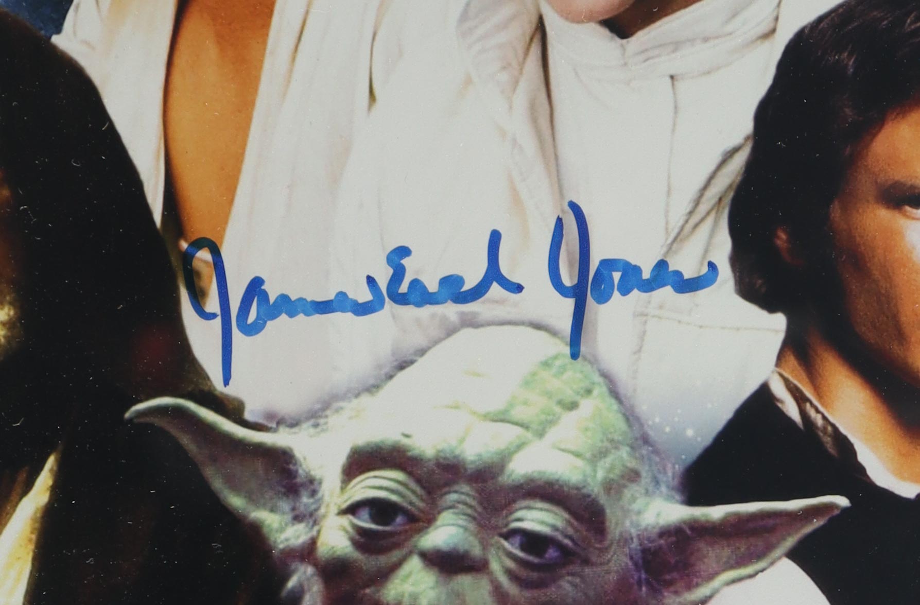 James Earl Jones Signed "Star Wars" Custom Framed Poster (Beckett) at PristineAuction.com James Earl Jones Signed "Star Wars" Custom Framed Poster (Beckett) at PristineAuction.com