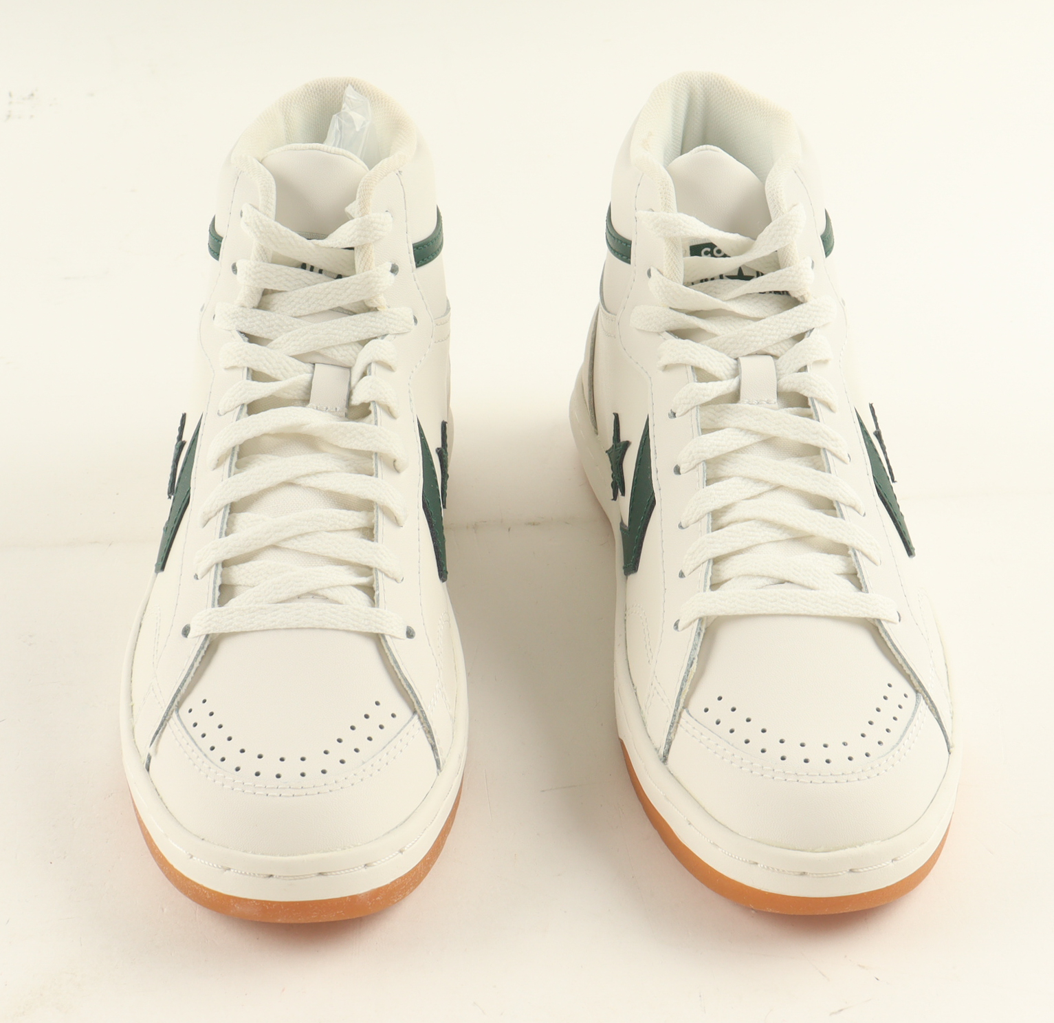 Larry Bird Signed Set of (2) Converse All-Star Basketball Shoes (PSA) at PristineAuction.com Larry Bird Signed Set of (2) Converse All-Star Basketball Shoes (PSA) at PristineAuction.com