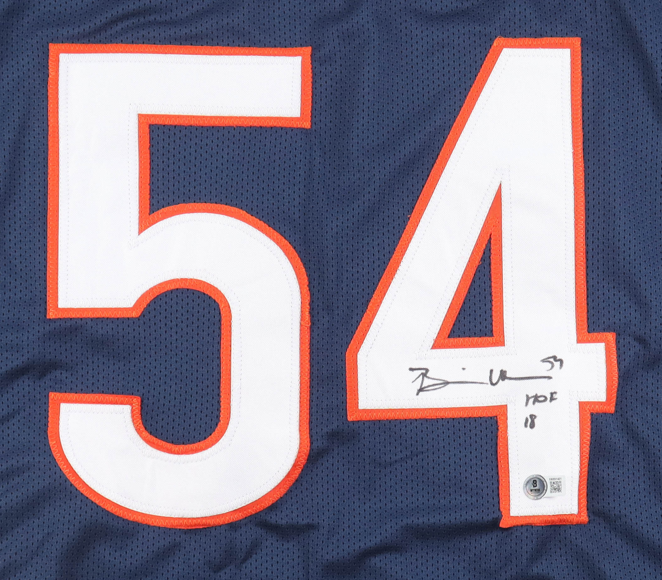 Brian Urlacher Signed Jersey Inscribed "HOF 18" (Beckett) at PristineAuction.com Brian Urlacher Signed Jersey Inscribed "HOF 18" (Beckett) at PristineAuction.com