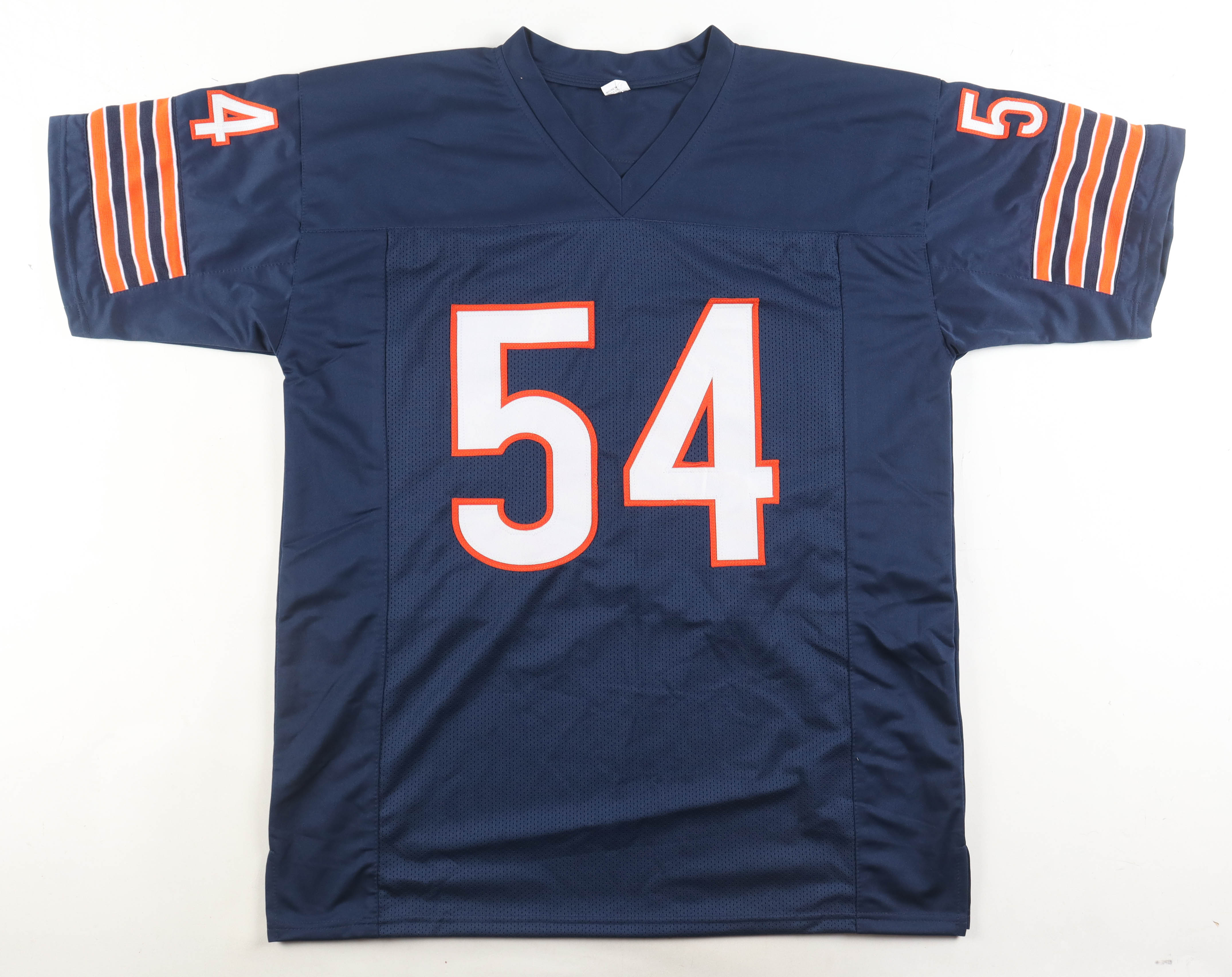 Brian Urlacher Signed Jersey Inscribed "HOF 18" (Beckett) at PristineAuction.com Brian Urlacher Signed Jersey Inscribed "HOF 18" (Beckett) at PristineAuction.com