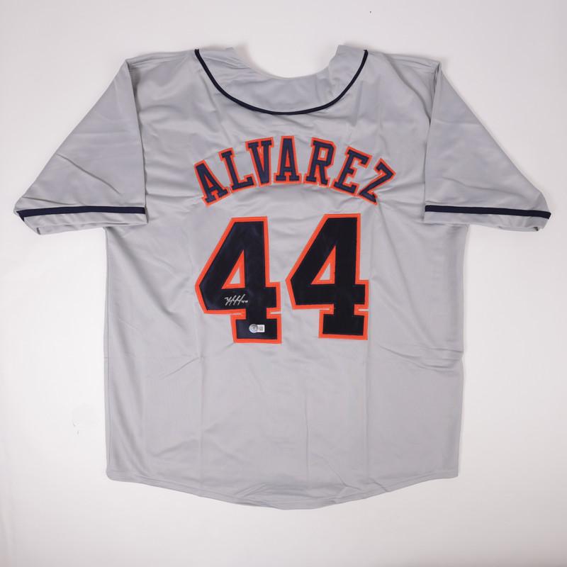 Yordan Alvarez Signed Jersey (Beckett) at PristineAuction.com Yordan Alvarez Signed Jersey (Beckett) at PristineAuction.com
