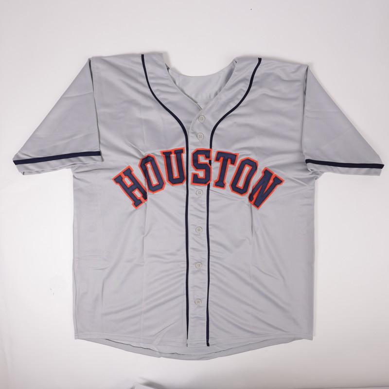 Yordan Alvarez Signed Jersey (Beckett) at PristineAuction.com Yordan Alvarez Signed Jersey (Beckett) at PristineAuction.com