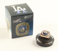 1988 Los Angeles Dodgers Commemorative World Series MLB Replica Championship Ring at PristineAuction.com