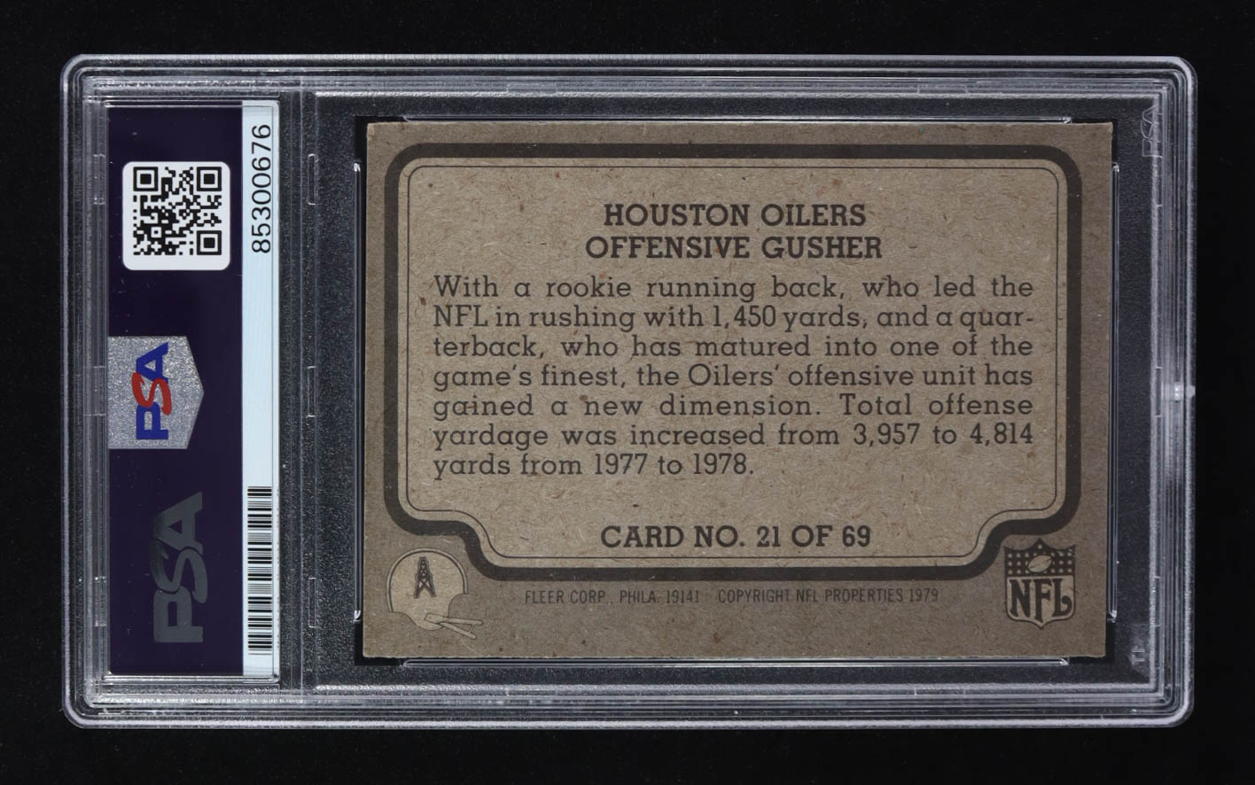 Earl Campbell Signed Oilers 1979 Fleer Team Action #21 (PSA) at PristineAuction.com Earl Campbell Signed Oilers 1979 Fleer Team Action #21 (PSA) at PristineAuction.com