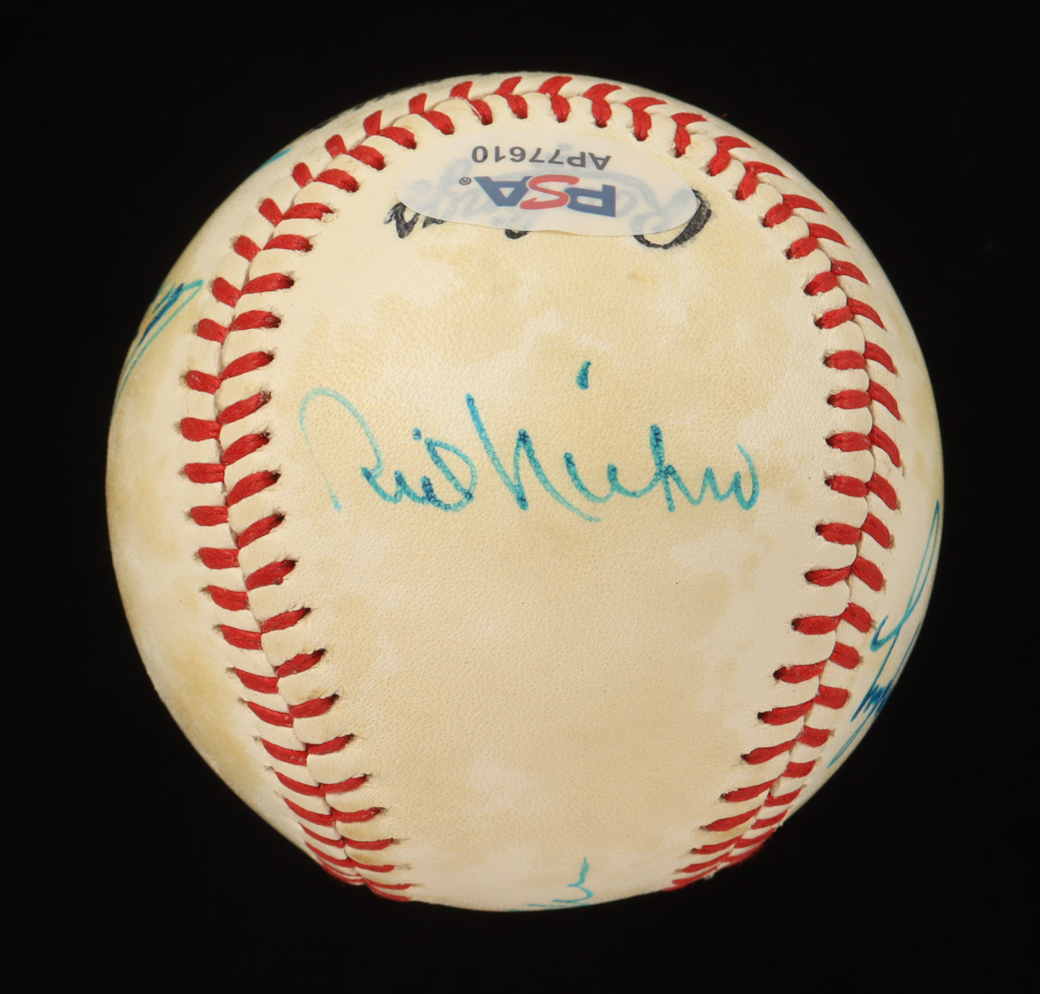 ONL Baseball with Display Case Signed by (4) with Phil Niekro, Dale Murphy, Bob Horner & Al Hrabosky (PSA) at PristineAuction.com ONL Baseball with Display Case Signed by (4) with Phil Niekro, Dale Murphy, Bob Horner & Al Hrabosky (PSA) at PristineAuction.com