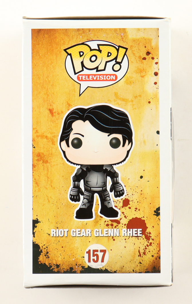 Steven Yeun Signed "The Walking Dead" #157 Riot Gear Glenn Rhee Funko Pop! Vinyl Figure (JSA) at PristineAuction.com Steven Yeun Signed "The Walking Dead" #157 Riot Gear Glenn Rhee Funko Pop! Vinyl Figure (JSA) at PristineAuction.com
