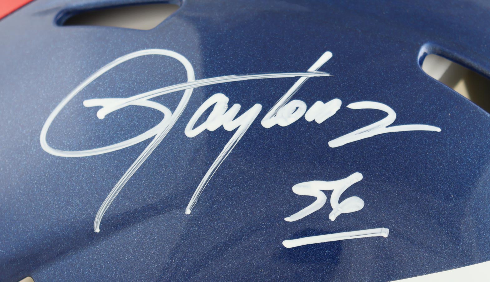 Lawrence Taylor Signed Giants Full-Size Authentic On-Field Speed Helmet (Beckett) at PristineAuction.com Lawrence Taylor Signed Giants Full-Size Authentic On-Field Speed Helmet (Beckett) at PristineAuction.com