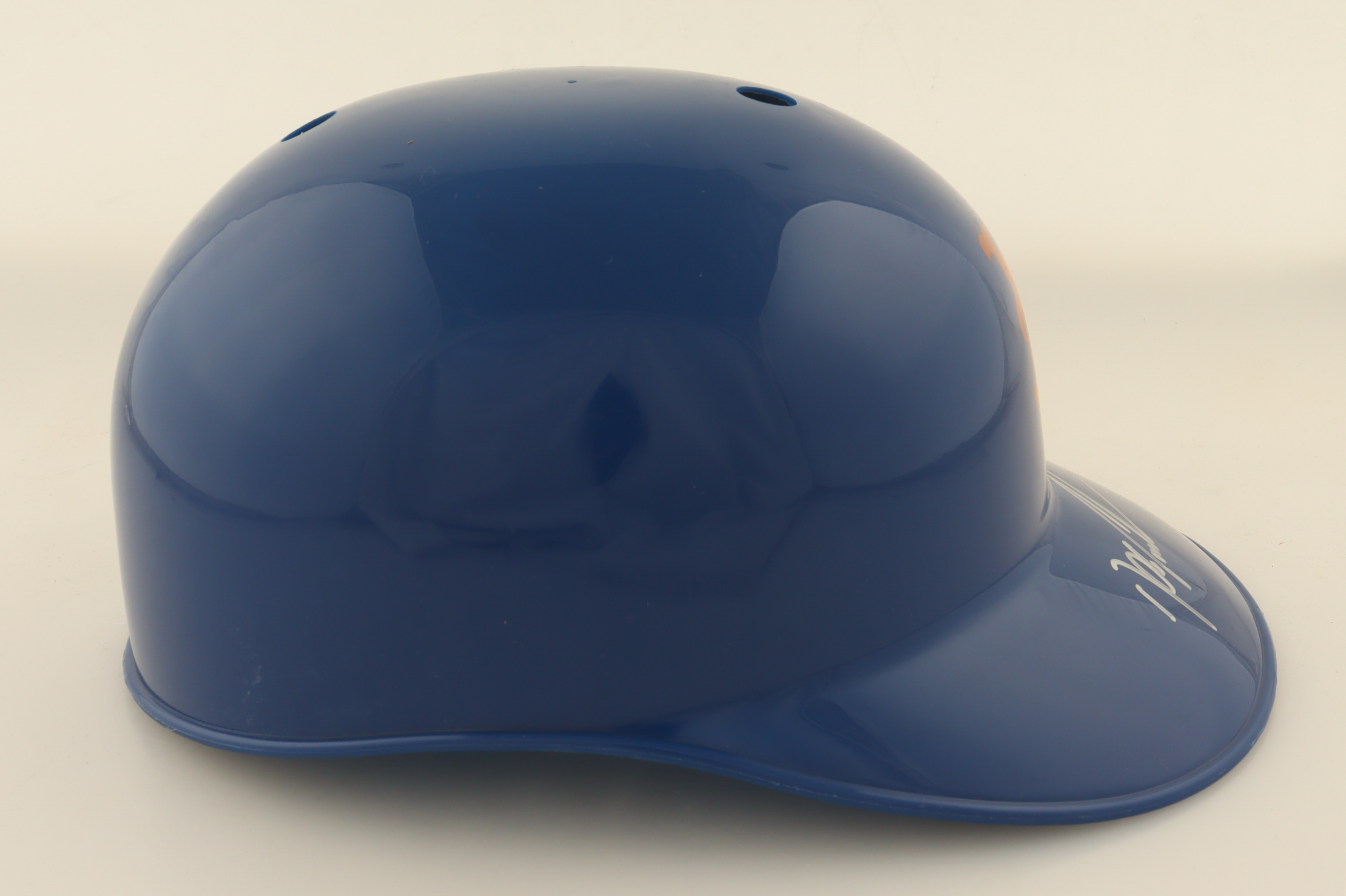 Dwight Gooden Signed Mets Full-Size Batting Helmet (JSA) at PristineAuction.com Dwight Gooden Signed Mets Full-Size Batting Helmet (JSA) at PristineAuction.com