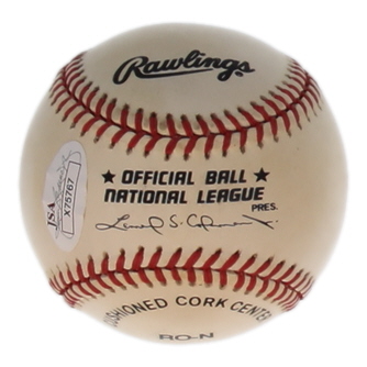 Hank Aaron Signed ONL Baseball (JSA) at PristineAuction.com Hank Aaron Signed ONL Baseball (JSA) at PristineAuction.com