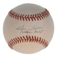 Willie Mays Signed ONL Baseball (JSA) at PristineAuction.com