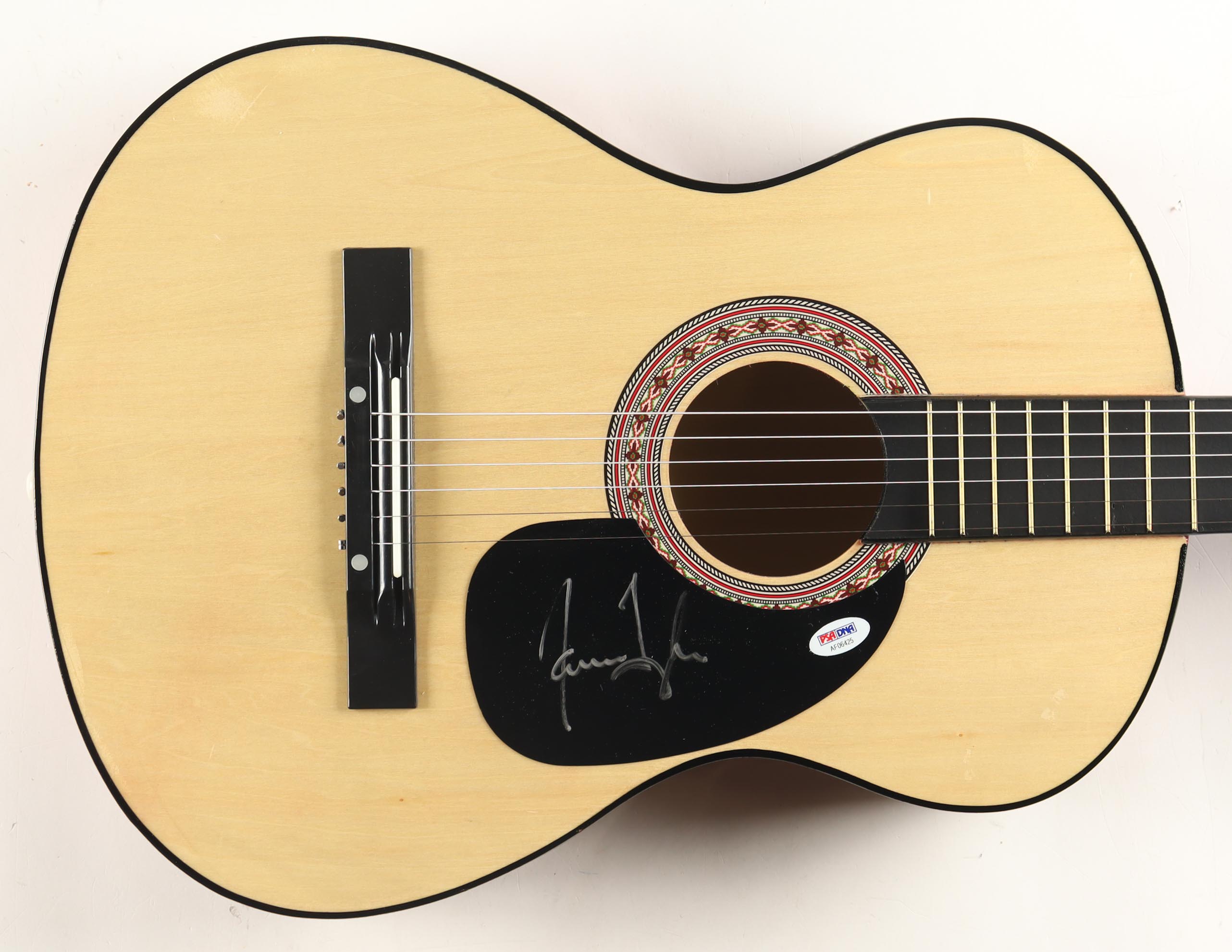 James Taylor Signed 39" Acoustic Guitar (PSA) at PristineAuction.com James Taylor Signed 39" Acoustic Guitar (PSA) at PristineAuction.com