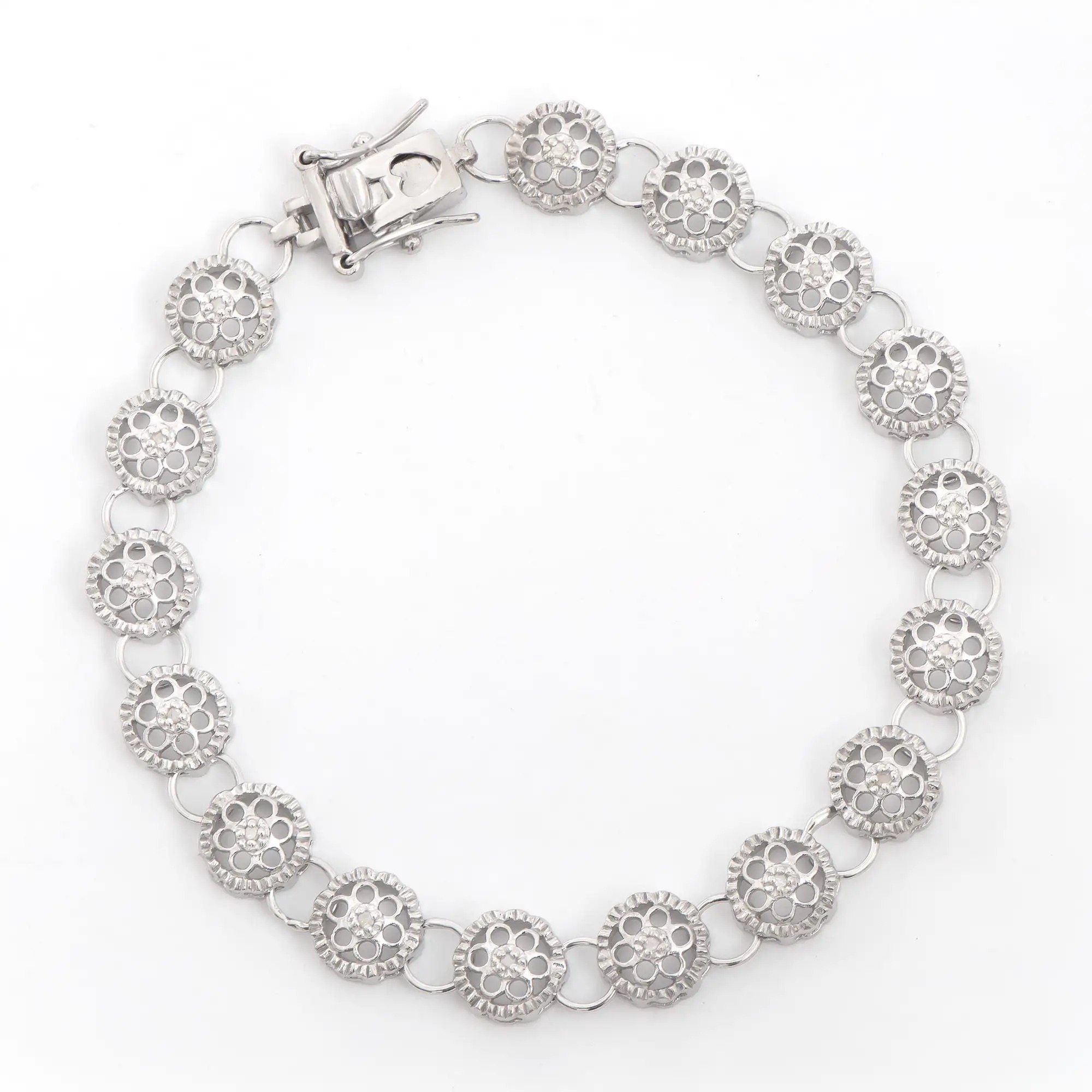 .13 CTW Natural Diamonds Rhodium Plated Designer Bracelet Size 7.5 Inches | Estimated Value $2,049 (AMG) at PristineAuction.com .13 CTW Natural Diamonds Rhodium Plated Designer Bracelet Size 7.5 Inches | Estimated Value $2,049 (AMG) at PristineAuction.com