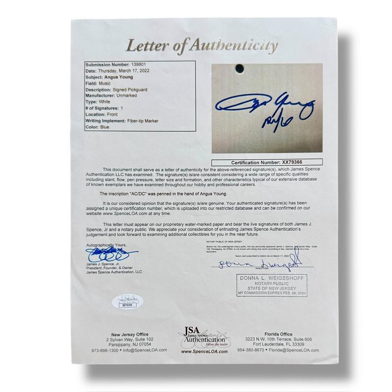Angus Young Signed "AC/DC" Custom Stratocaster Guitar Inscribed "AC/DC" (JSA) at PristineAuction.com Angus Young Signed "AC/DC" Custom Stratocaster Guitar Inscribed "AC/DC" (JSA) at PristineAuction.com