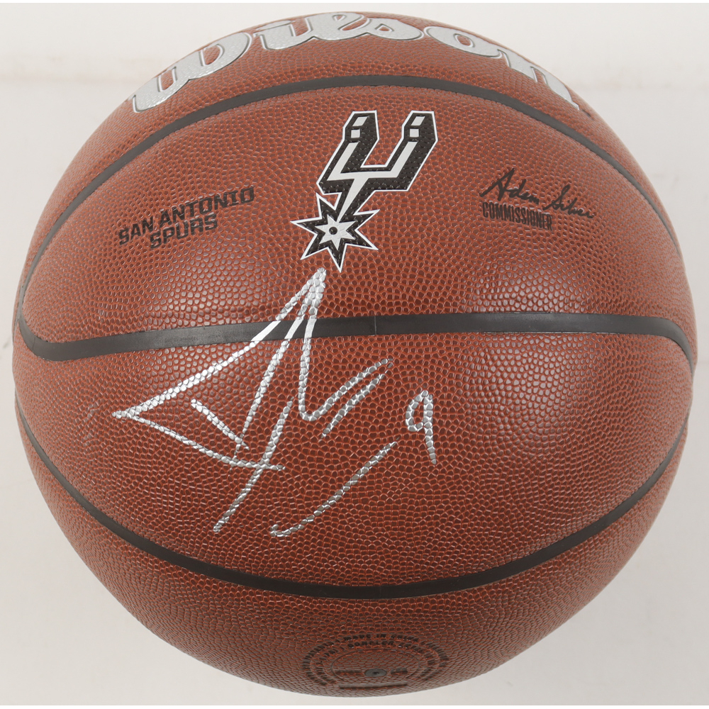 Tony Parker Signed NBA Spurs Logo Basketball (Beckett) at PristineAuction.com Tony Parker Signed NBA Spurs Logo Basketball (Beckett) at PristineAuction.com