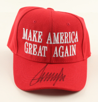 Donald Trump Signed "Make America Great Again" Snapback Hat (PSA) at PristineAuction.com