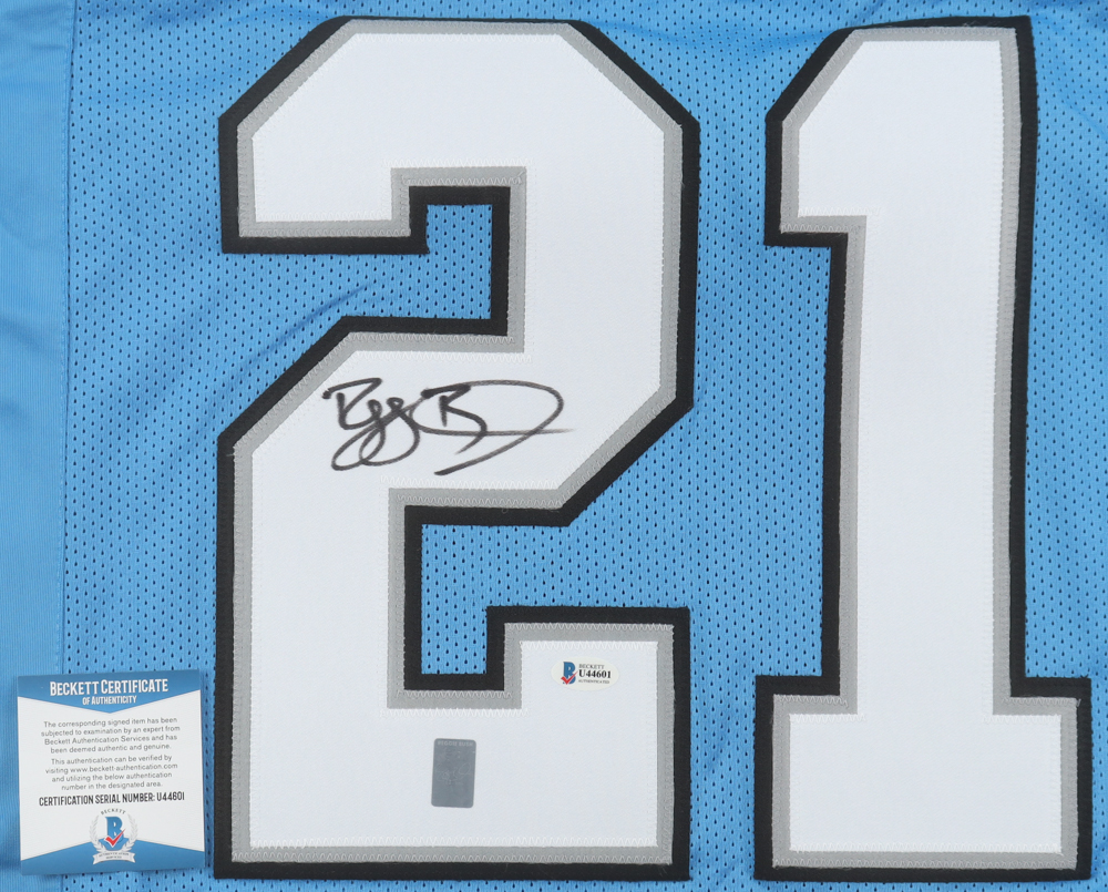 Reggie Bush Signed Jersey (Beckett & Bush) at PristineAuction.com Reggie Bush Signed Jersey (Beckett & Bush) at PristineAuction.com