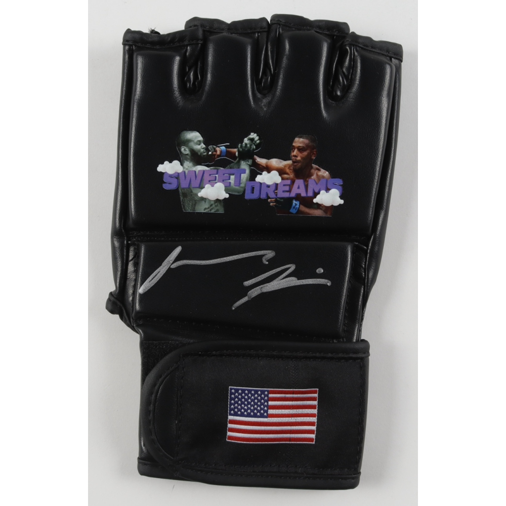 Jamahal Hill Signed MMA Custom USA Glove (Beckett) at PristineAuction.com