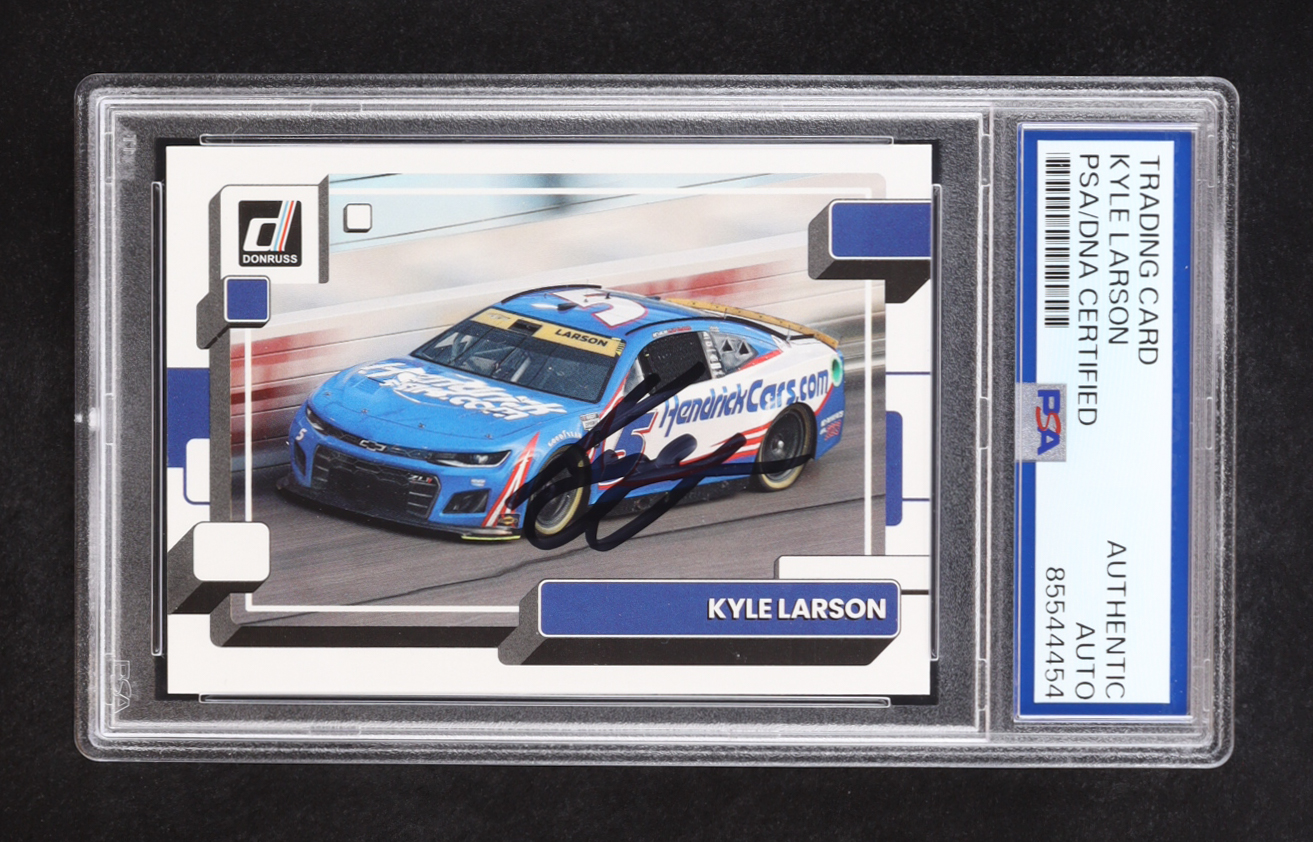 Kyle Larson Signed 2023 Donruss CAR #117 (PSA) at PristineAuction.com Kyle Larson Signed 2023 Donruss CAR #117 (PSA) at PristineAuction.com