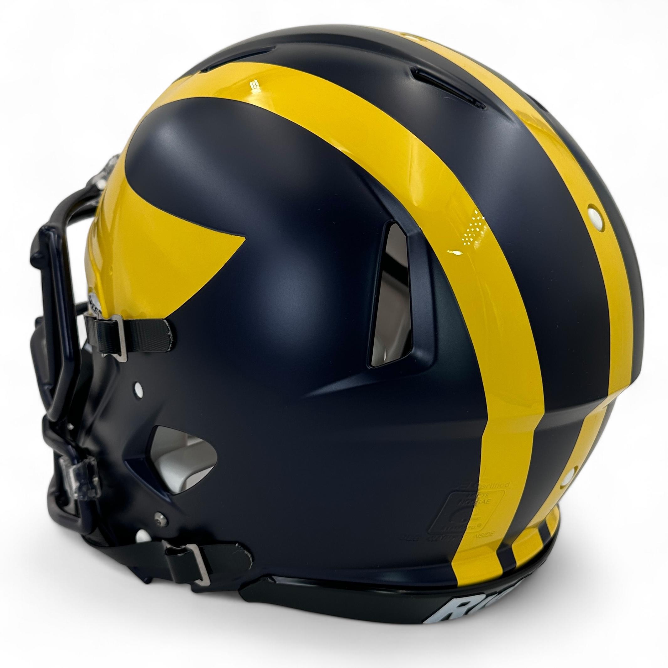 JJ McCarthy Signed Michigan Wolverines National Champions Logo Full-Size Authentic On-Field Speed Helmet (Beckett) at PristineAuction.com JJ McCarthy Signed Michigan Wolverines National Champions Logo Full-Size Authentic On-Field Speed Helmet (Beckett) at PristineAuction.com