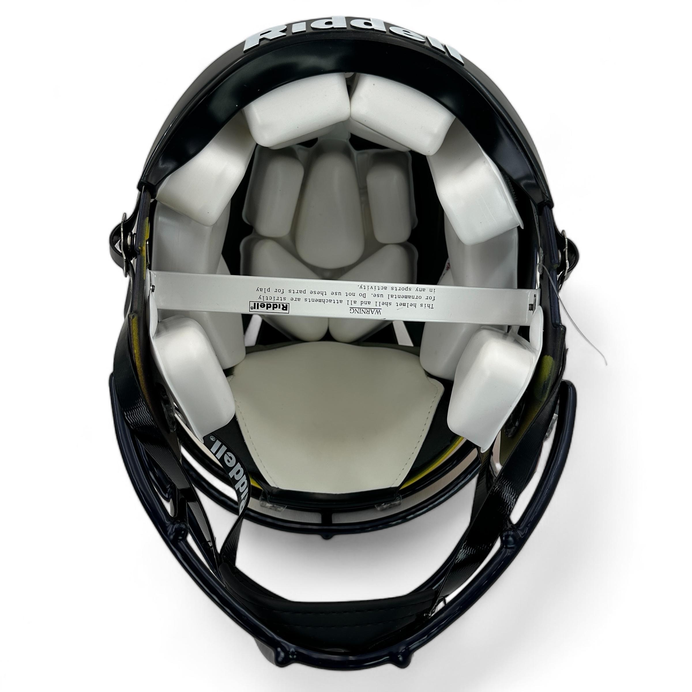 JJ McCarthy Signed Michigan Wolverines National Champions Logo Full-Size Authentic On-Field Speed Helmet (Beckett) at PristineAuction.com JJ McCarthy Signed Michigan Wolverines National Champions Logo Full-Size Authentic On-Field Speed Helmet (Beckett) at PristineAuction.com