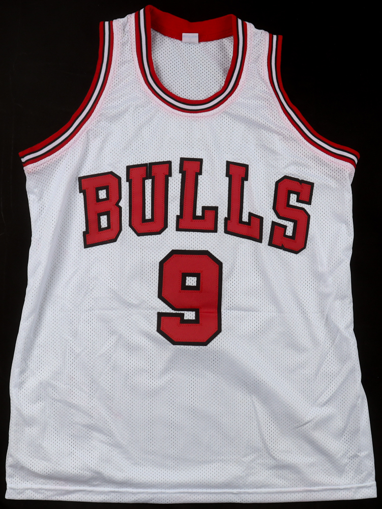 Nikola Vucevic Signed Jersey (PSA) at PristineAuction.com Nikola Vucevic Signed Jersey (PSA) at PristineAuction.com